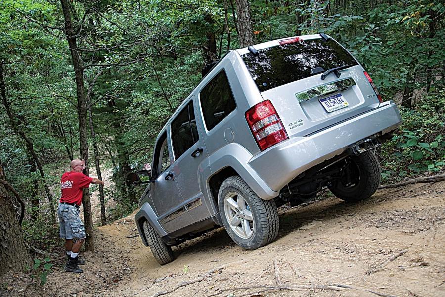  Jeep Liberty 2008 года  (фото 51 из 98)